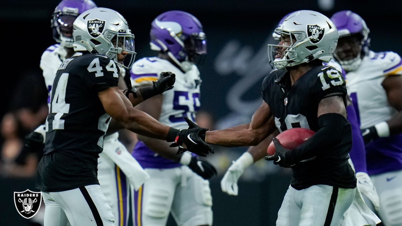 Quick Snap: DJ Turner does a little bit of everything as Raiders grab  another victory