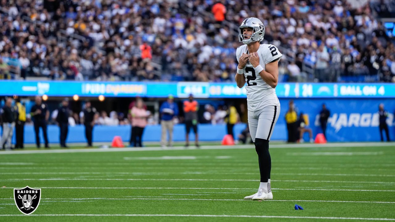 Raiders kick Chargers out of the playoffs in OT thriller – The