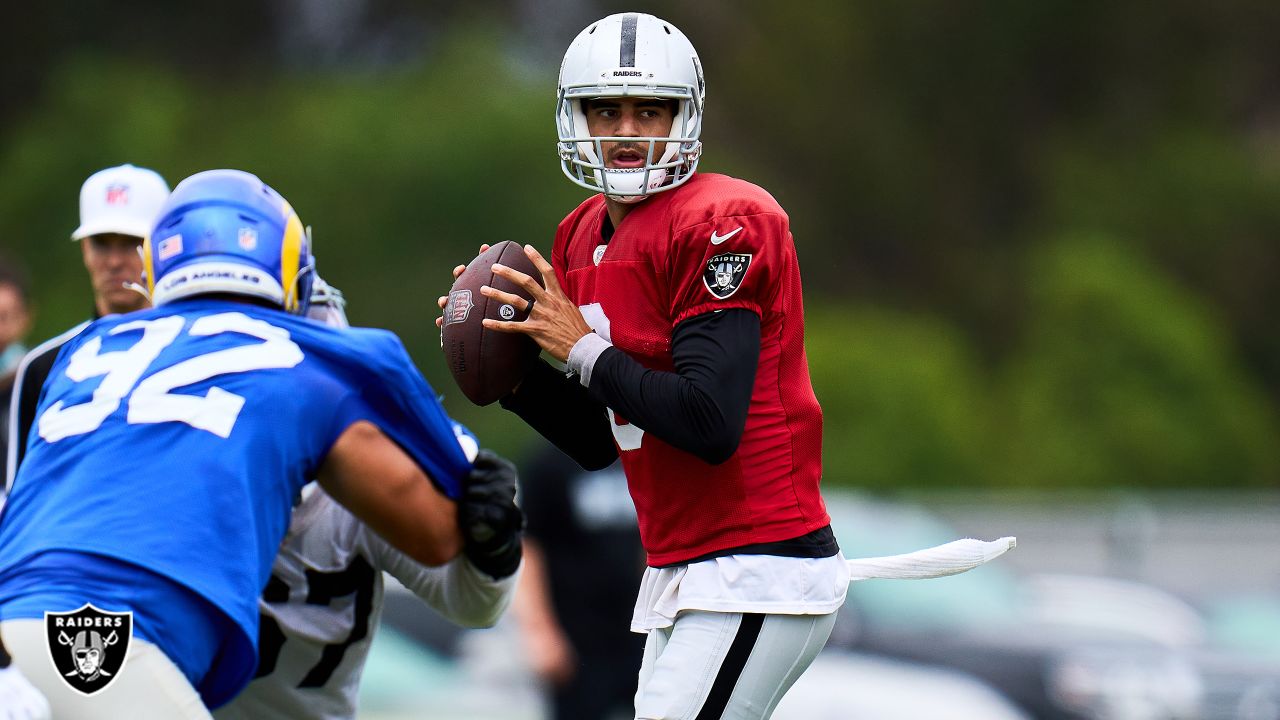 Derek Carr on 'gameday mentality' for first practice with Rams, facing  Aaron Donald