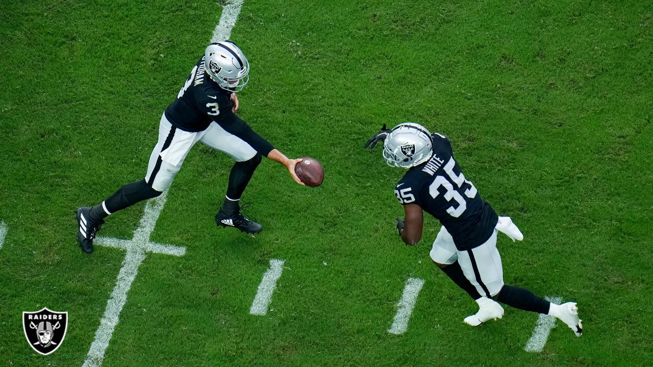 The Raiders offense clicked in preseason win against Vikings