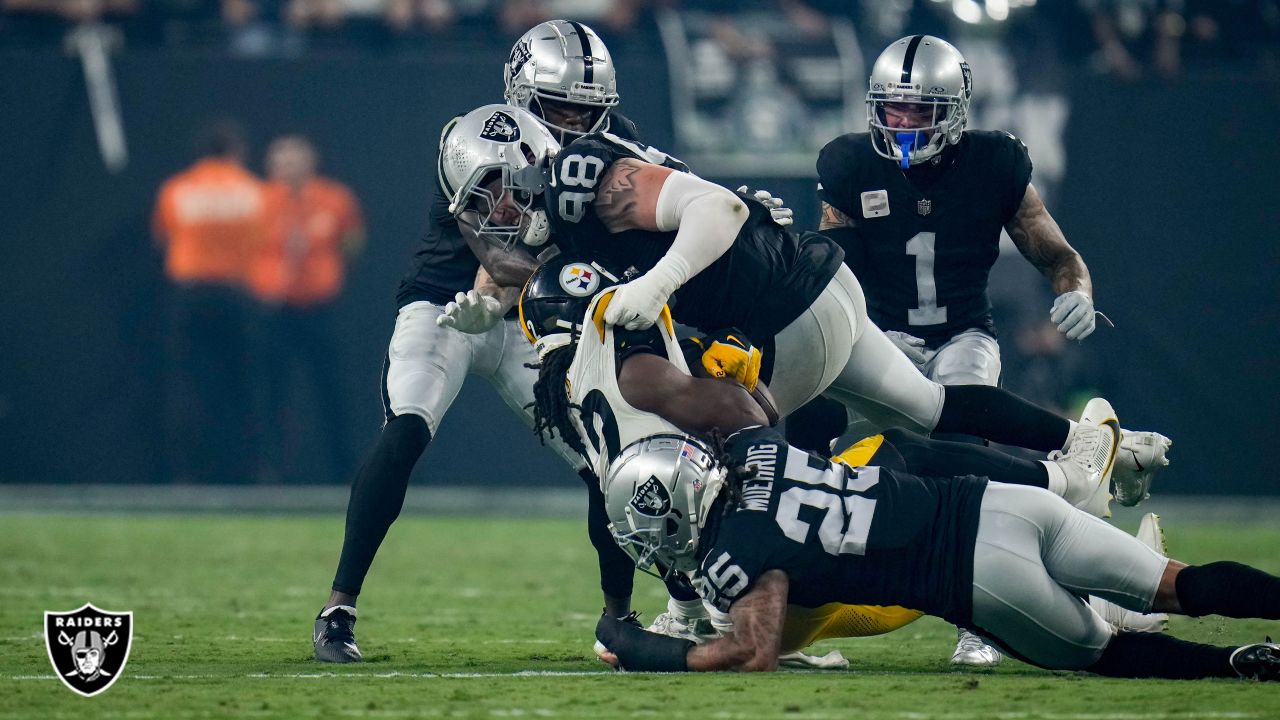 Comeback falls short as Raiders fall to Steelers, 23-18