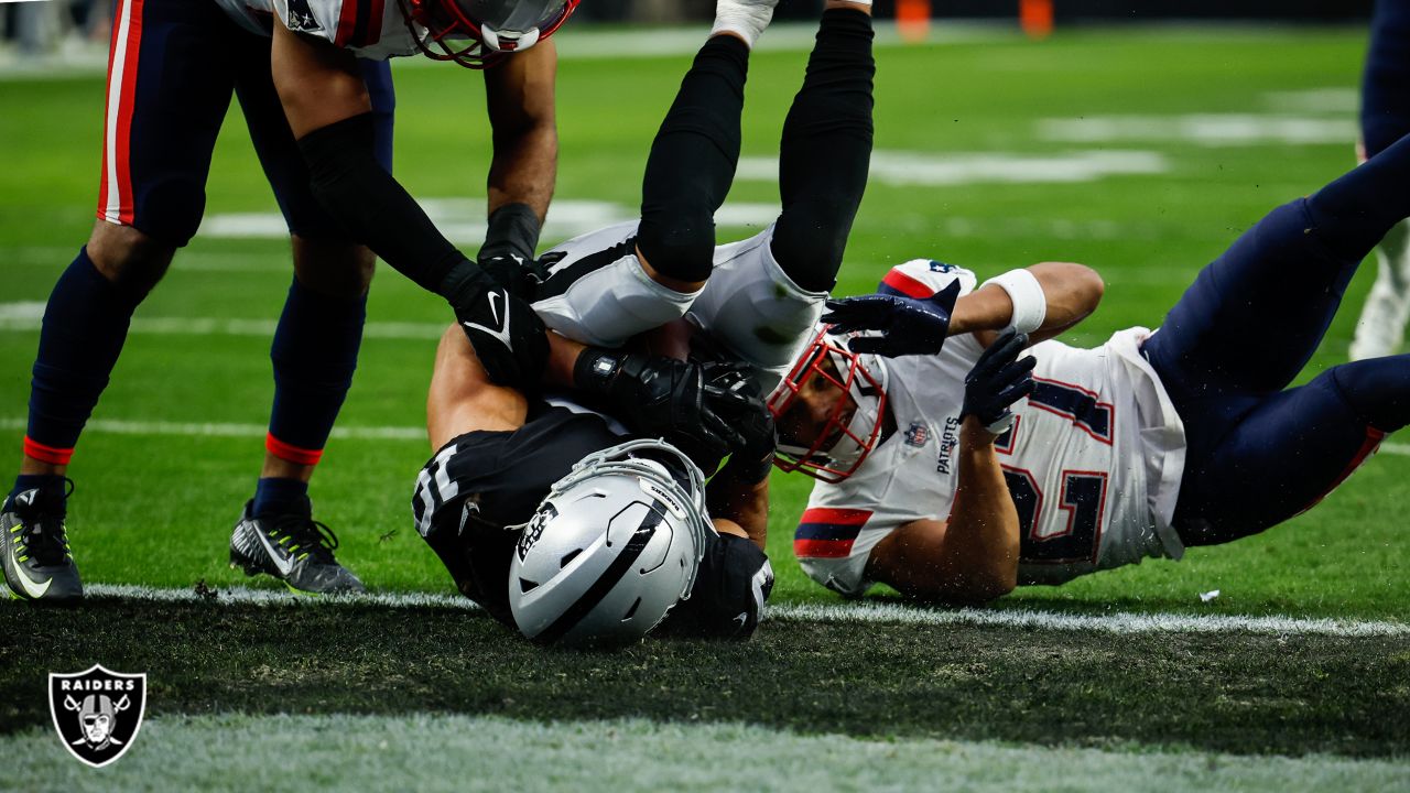 Raiders shock Patriots with stunning 48-yard defensive touchdown