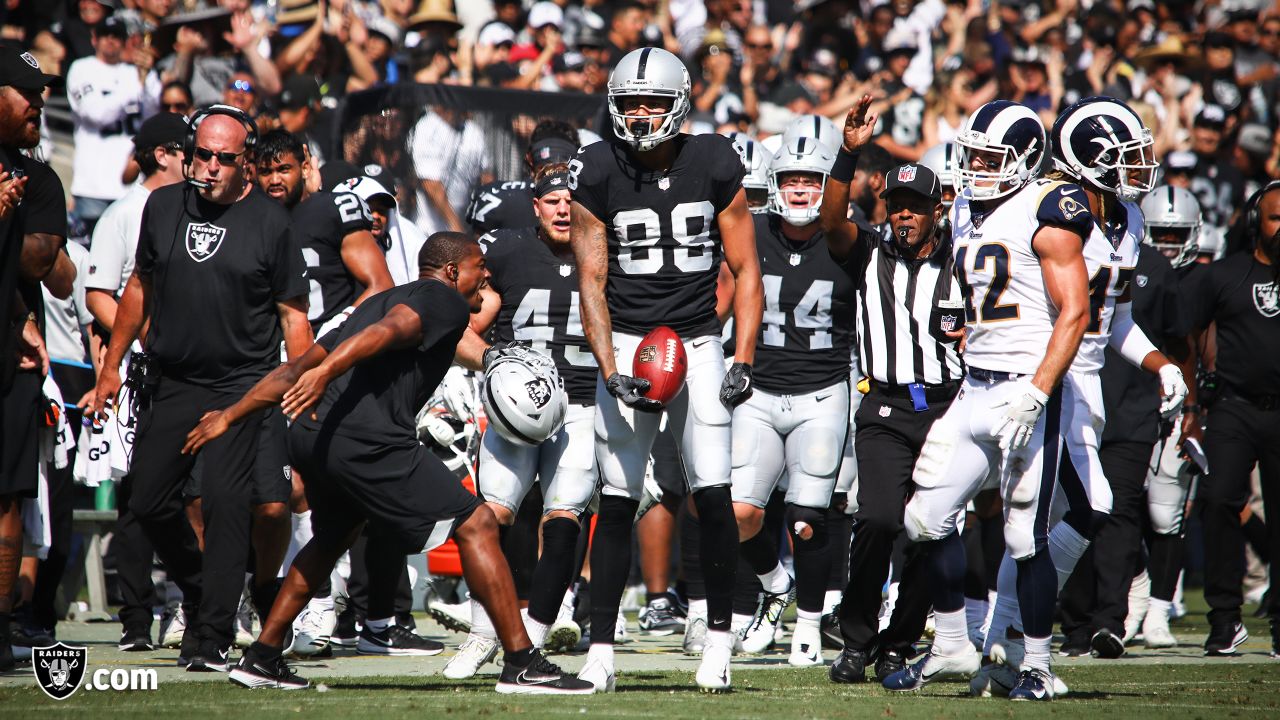 Quick Snap: Chris Warren III impressive again in Raiders return to LA  Coliseum