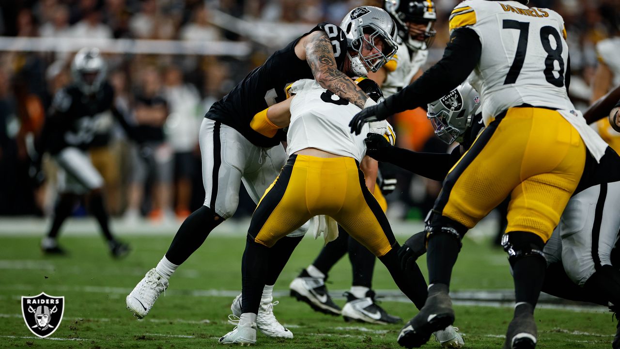 Comeback falls short as Raiders fall to Steelers, 23-18