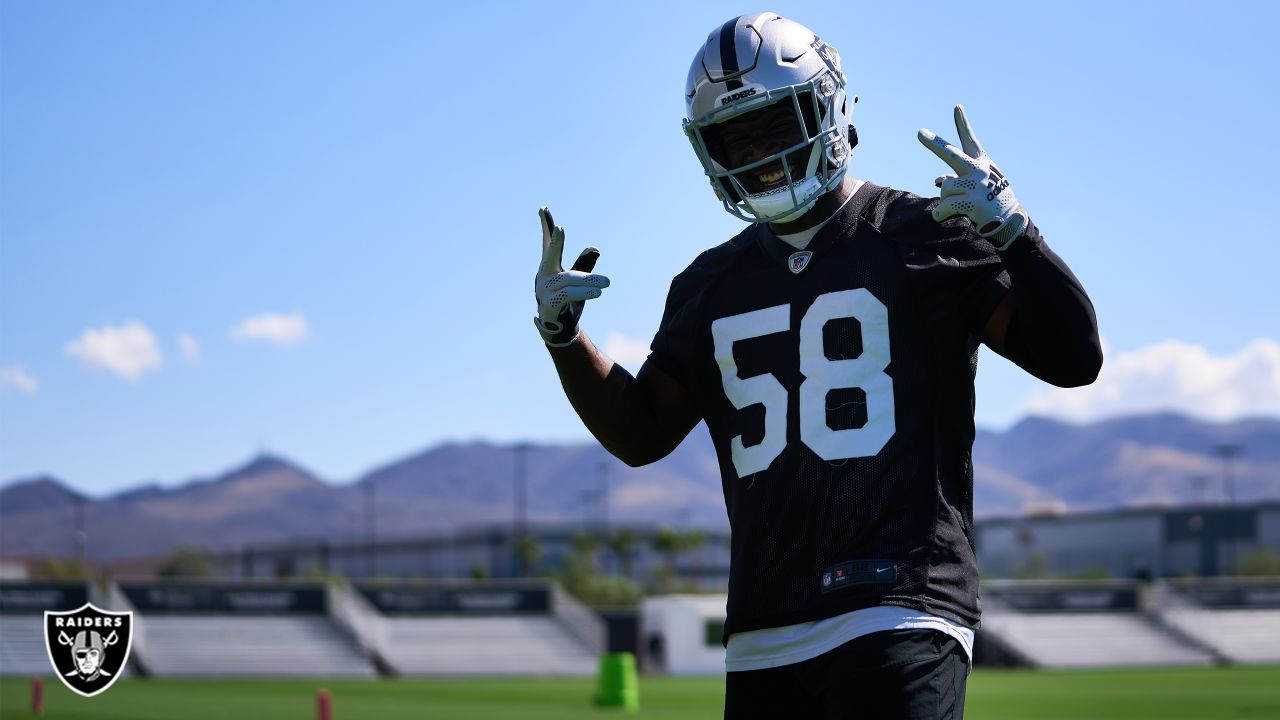 Denver Broncos Update RT Mike McGlinchey's Status With Las Vegas Raiders  OLB Maxx Crosby on Deck - Sports Illustrated Mile High Huddle: Denver  Broncos News, Analysis and More