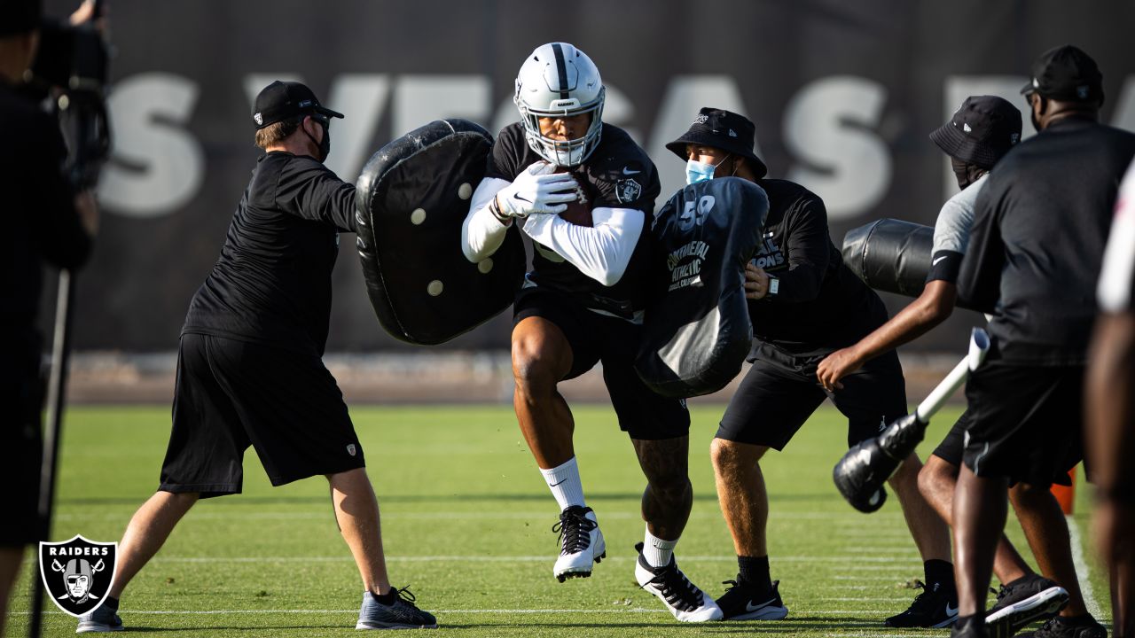 Raiders coaching staff expects Johnathan Abram to enforce and lead in 2020