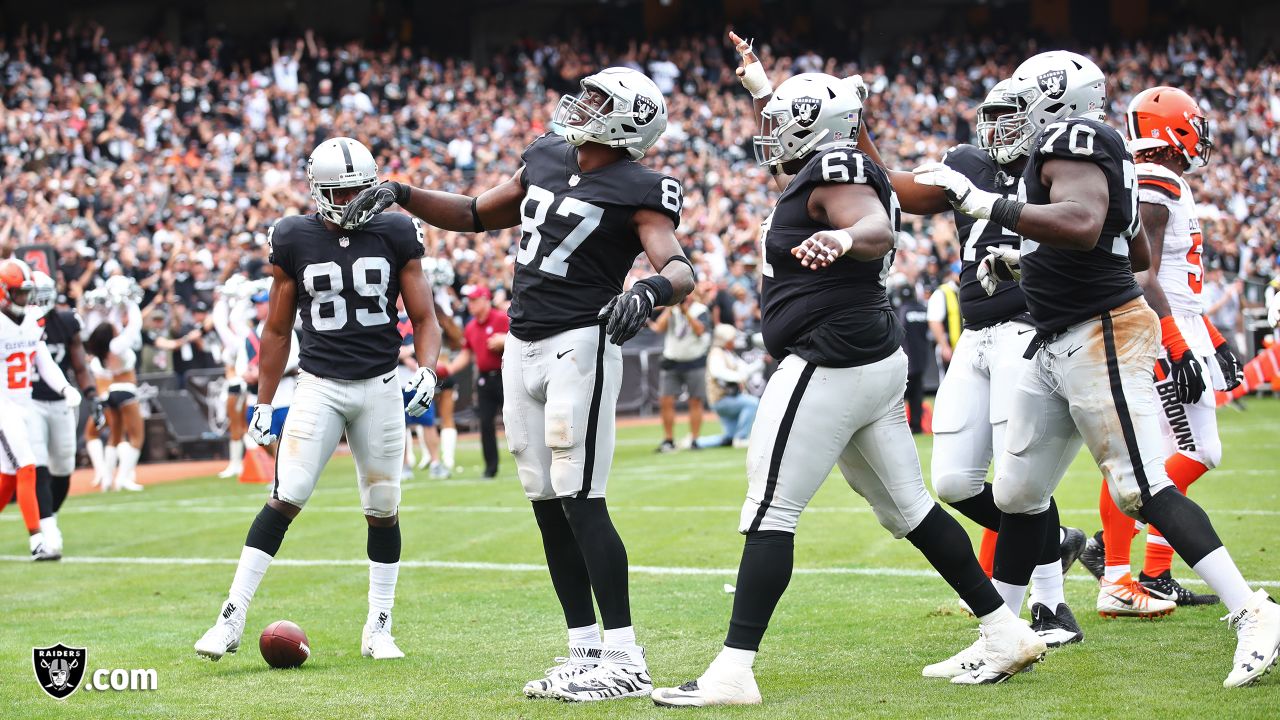 Oakland Raiders offensive guard Kelechi Osemele (70) celebrates