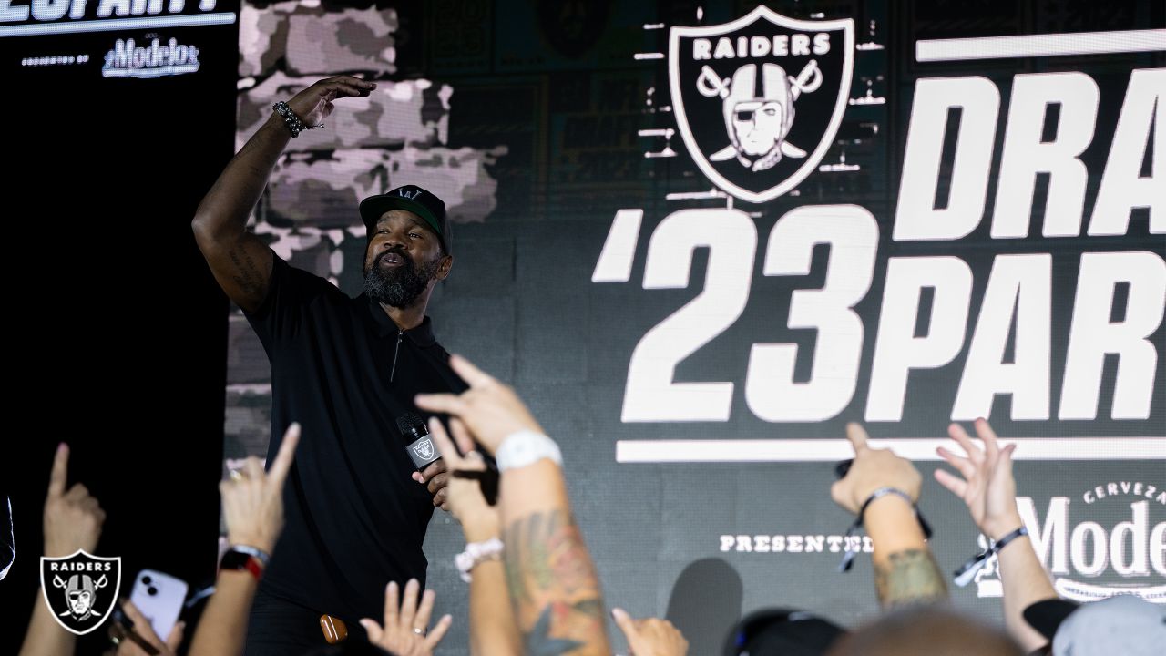 NFL Draft: Raiders host fans at Allegiant Stadium for party, NFL Draft