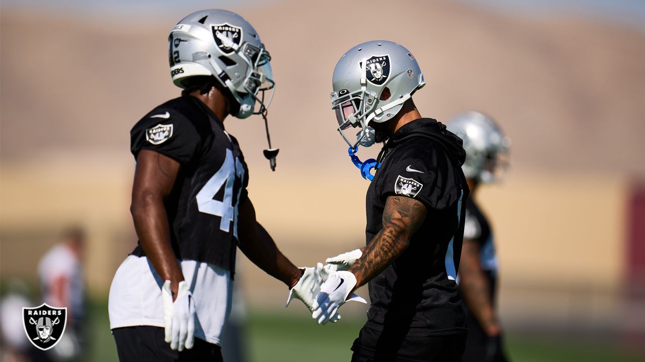 Defensive end Maxx Crosby mic'd up during 2023 Training Camp, motivates his  teammates and sets the bar for the first day of pads for the Las Vegas  Raiders