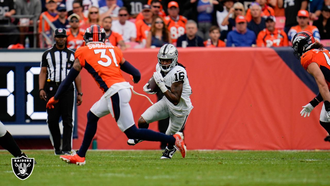 Denver Broncos fall to the Las Vegas Raiders 17-16 in the season