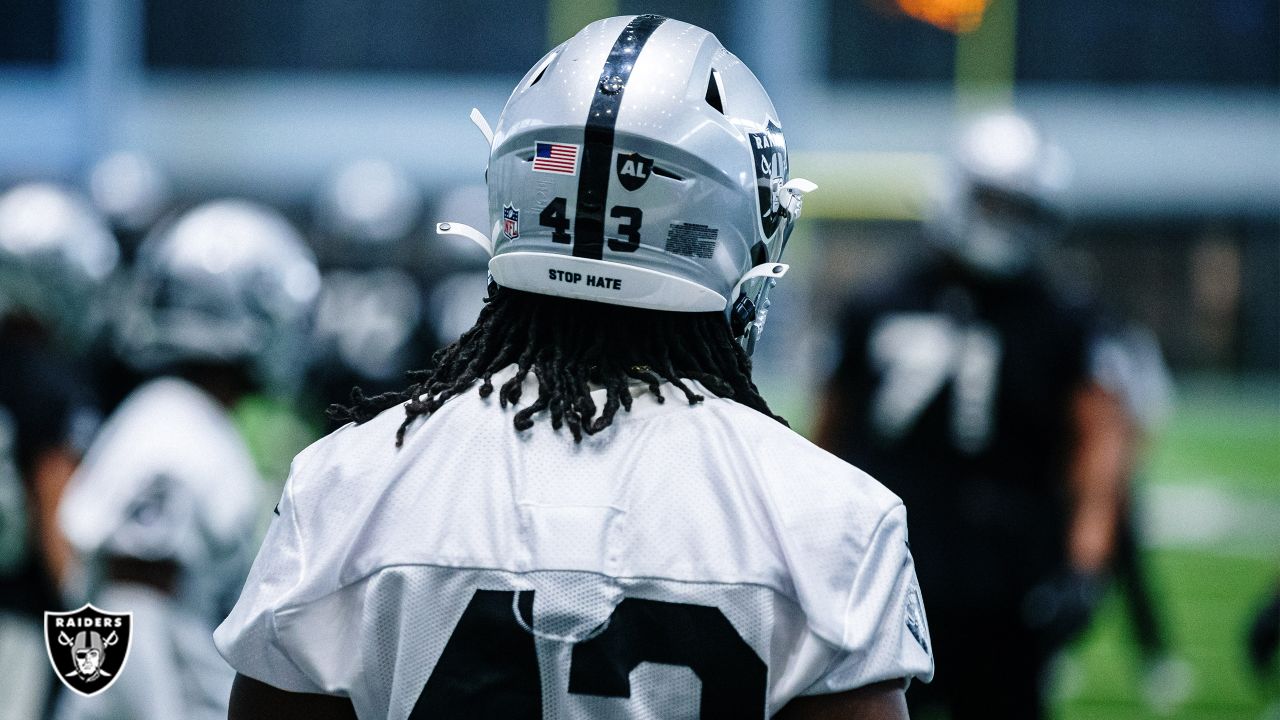 Las Vegas Raiders free safety Erik Harris #25 walks off the field after the  34-24 Raiders win against the New Orleans Saints after an NFL football  game, Monday, Sept. 21, 2020, in