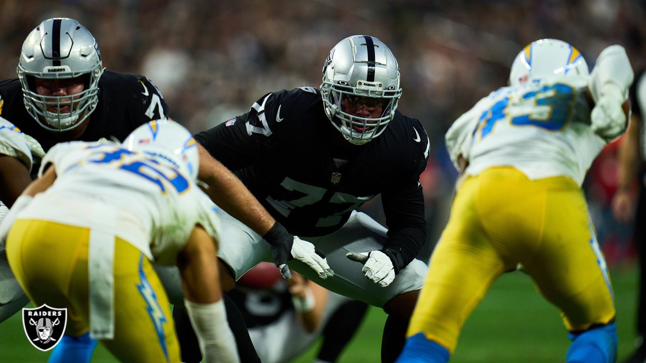 Raiders' 2022 slow start on offensive line shows the 2023 unit can get  going soon - A to Z Sports