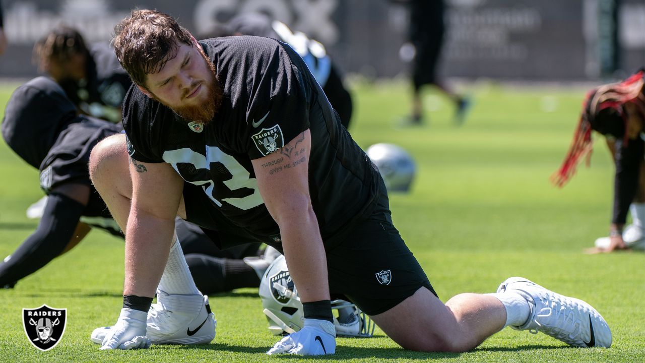 Raiders news: Matthew Butler showed his NFL ability at Shrine game - Silver  And Black Pride