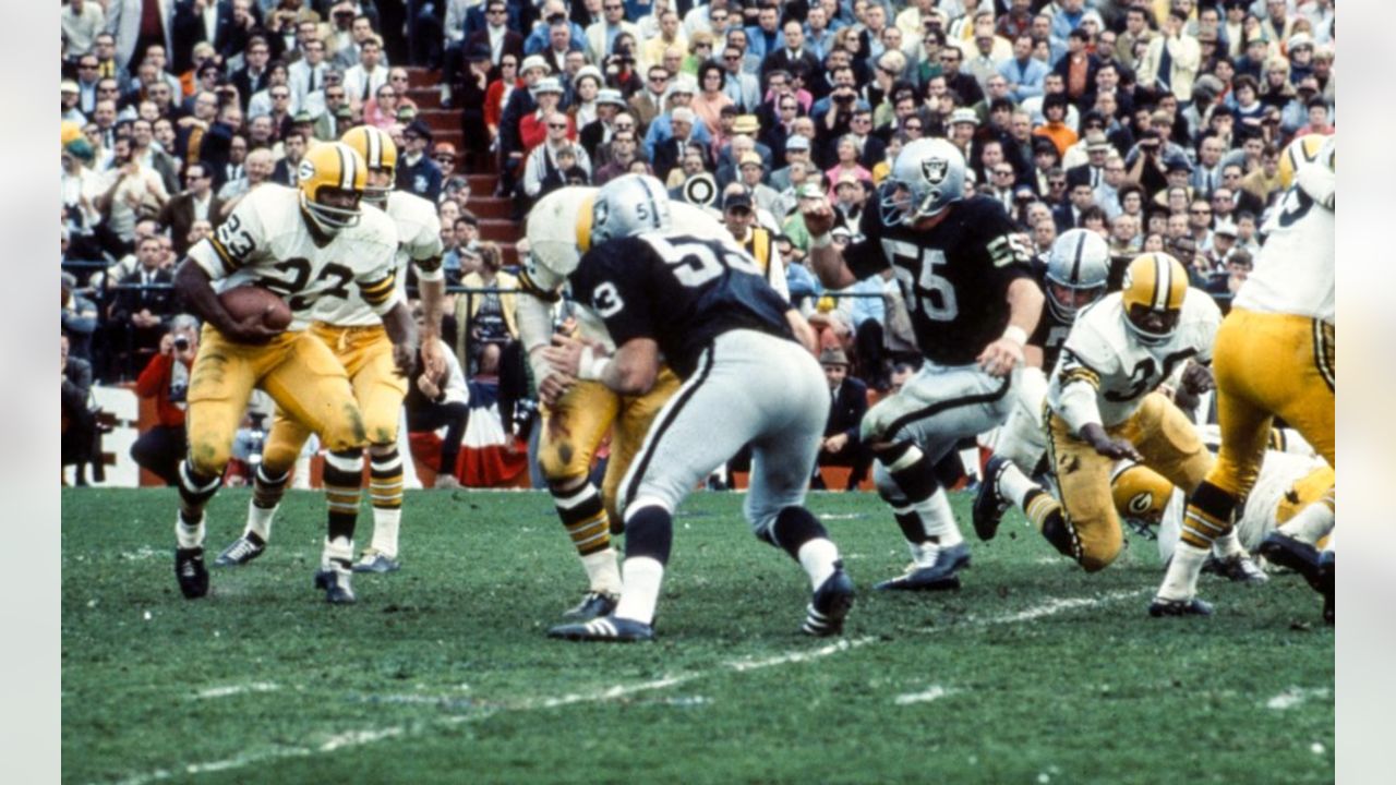 Super Bowl II: How Packers handily defeated Raiders - Sports Illustrated  Vault