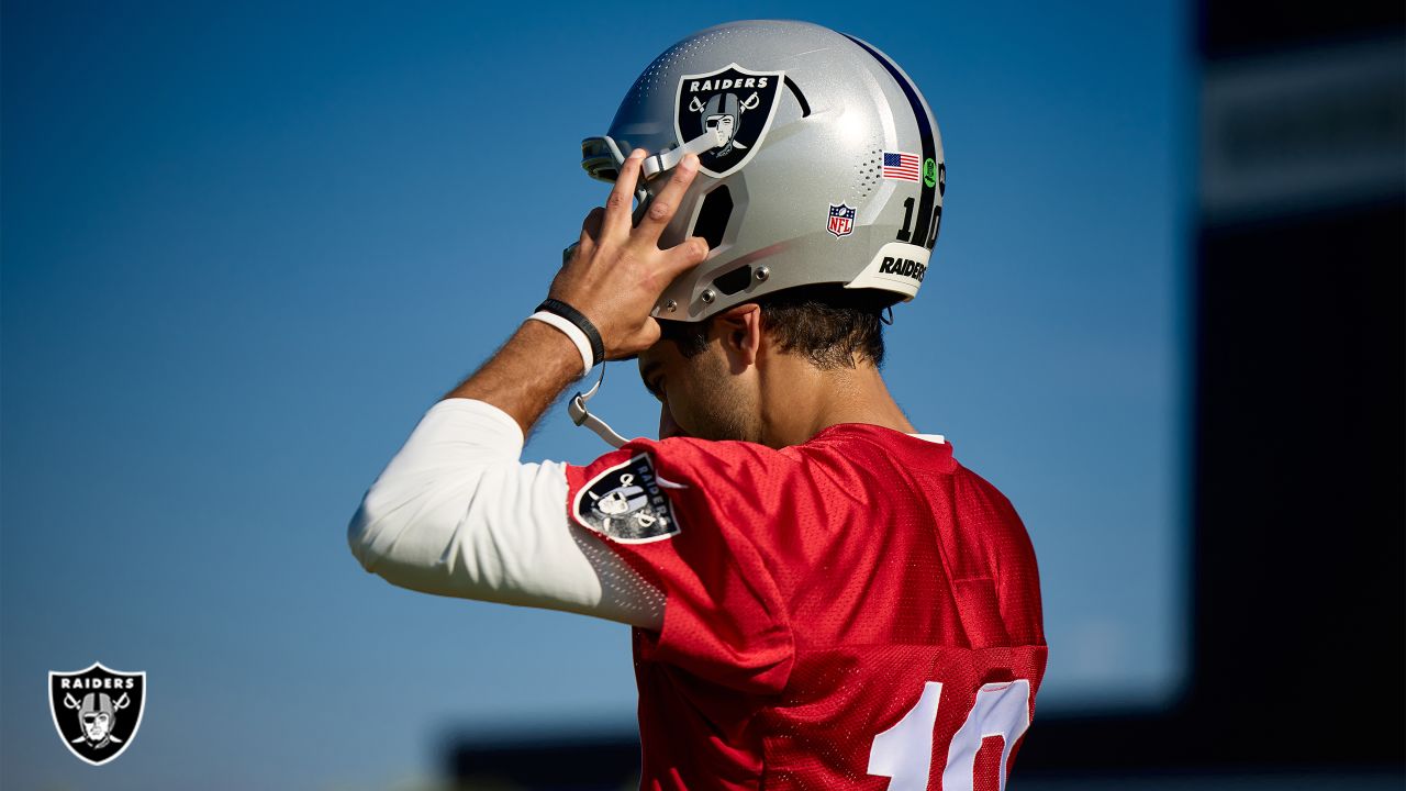 Defensive end Maxx Crosby mic'd up during 2023 Training Camp, motivates his  teammates and sets the bar for the first day of pads for the Las Vegas  Raiders