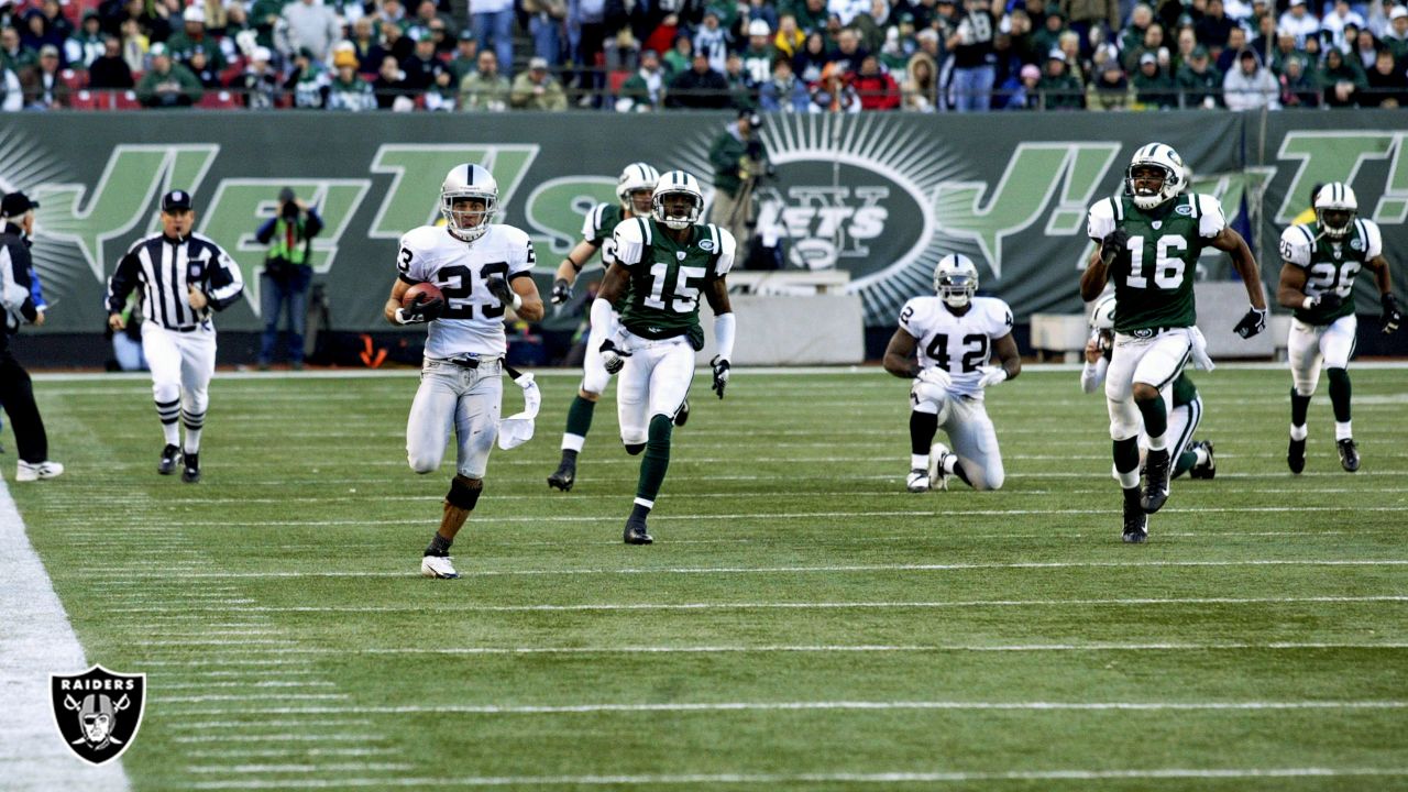 East Rutherford, New Jersey, USA. 24th Nov, 2019. Oakland Raiders defensive  end Clelin Ferrell (96) during a NFL game between the Oakland Raiders and  the New York Jets at MetLife Stadium in