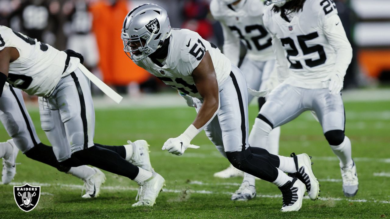 Watch: Raiders Maxx Crosby got emotional on journey from rehab to Pro Bowl