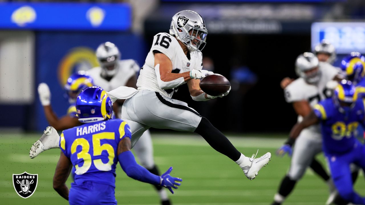 Las Vegas Raiders cornerback Nate Hobbs (39) runs during an NFL football  game against the Los Angeles Chargers Monday, Oct. 4, 2021, in Inglewood,  Calif. (AP Photo/Kyusung Gong Stock Photo - Alamy