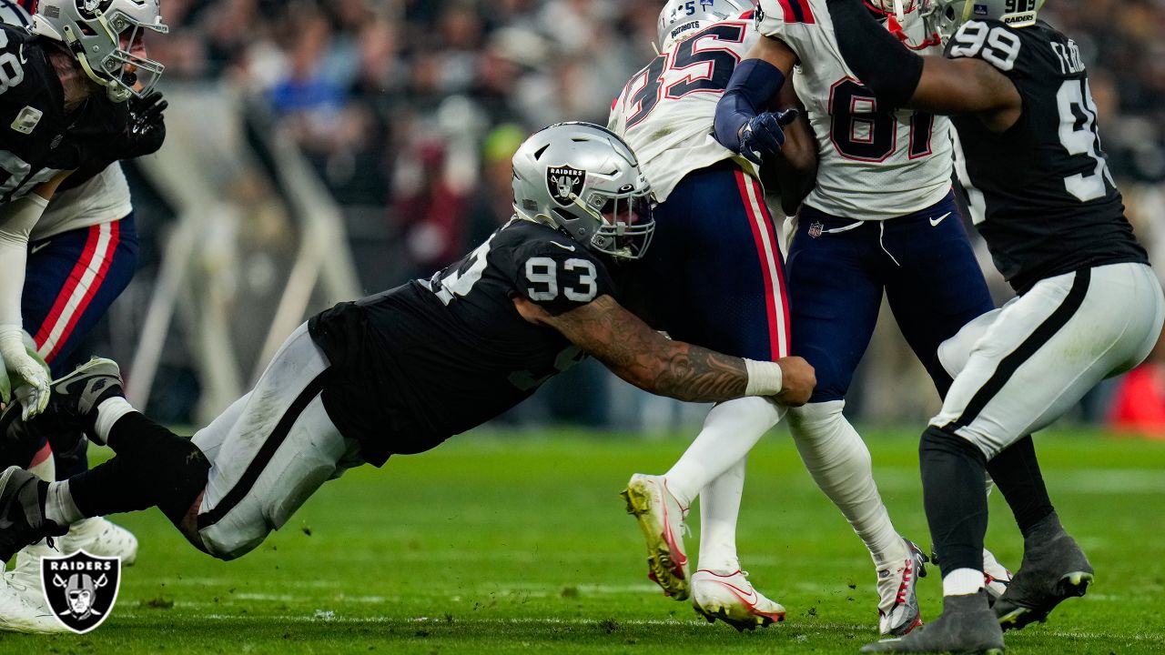 Former BYU LB Recovers Fumble Against Raiders