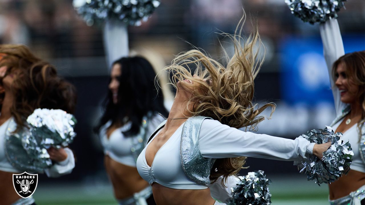 Las Vegas Raiders cheerleaders perform against the Los Angeles