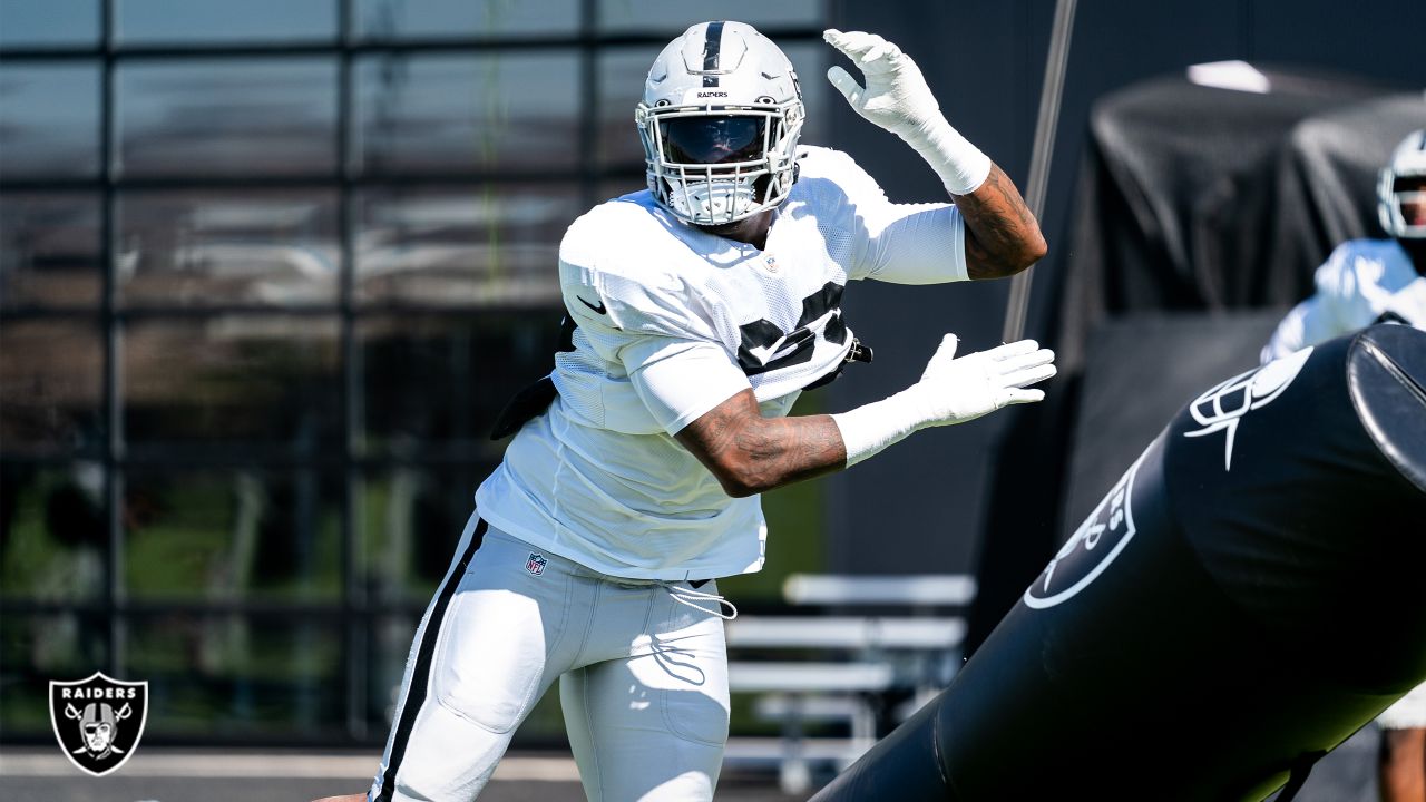 Raiders News: Zay Jones Credits Jon Gruden For Reigniting Passion