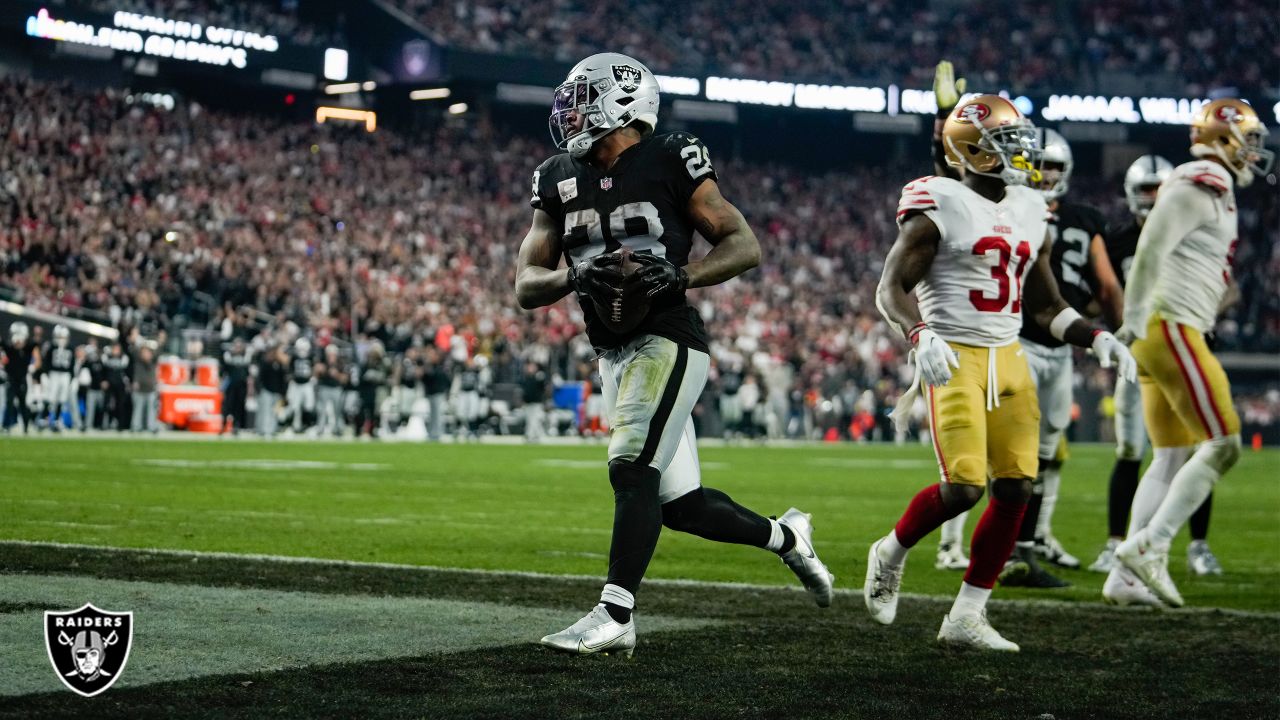 Raiders fan epically proposes to 49ers fan on Allegiant Stadium field – NBC  Sports Bay Area & California