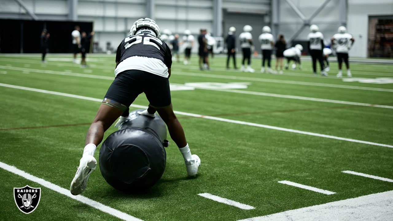 Raiders training camp news: CB carted off Brandon Facyson field - Sactown  Sports