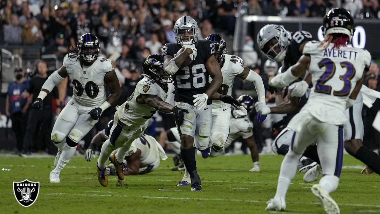 Maxx Crosby Stands Out as Las Vegas Raiders Outlast Baltimore Ravens