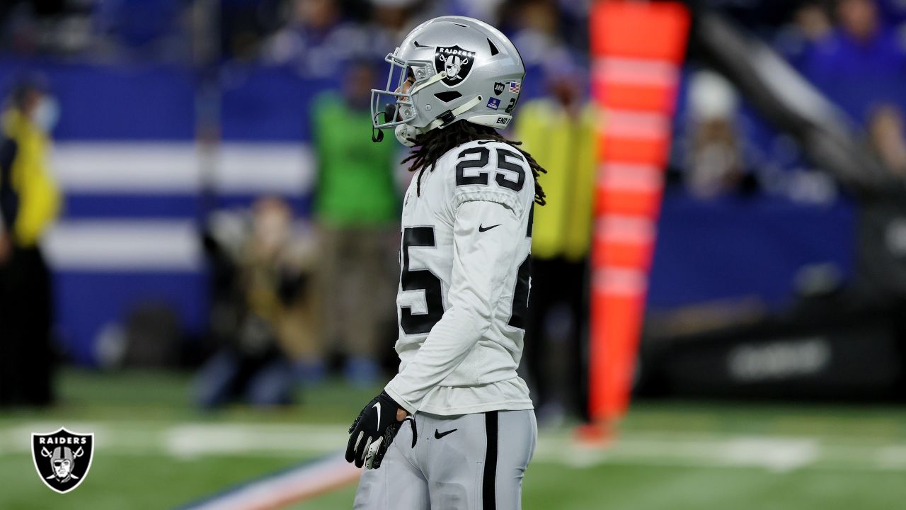 Las Vegas Raiders on X: Do you know who was the first to record 10,000  career receiving yards as a Raider?? We put #RaiderNation to the test to  win some @47 gear