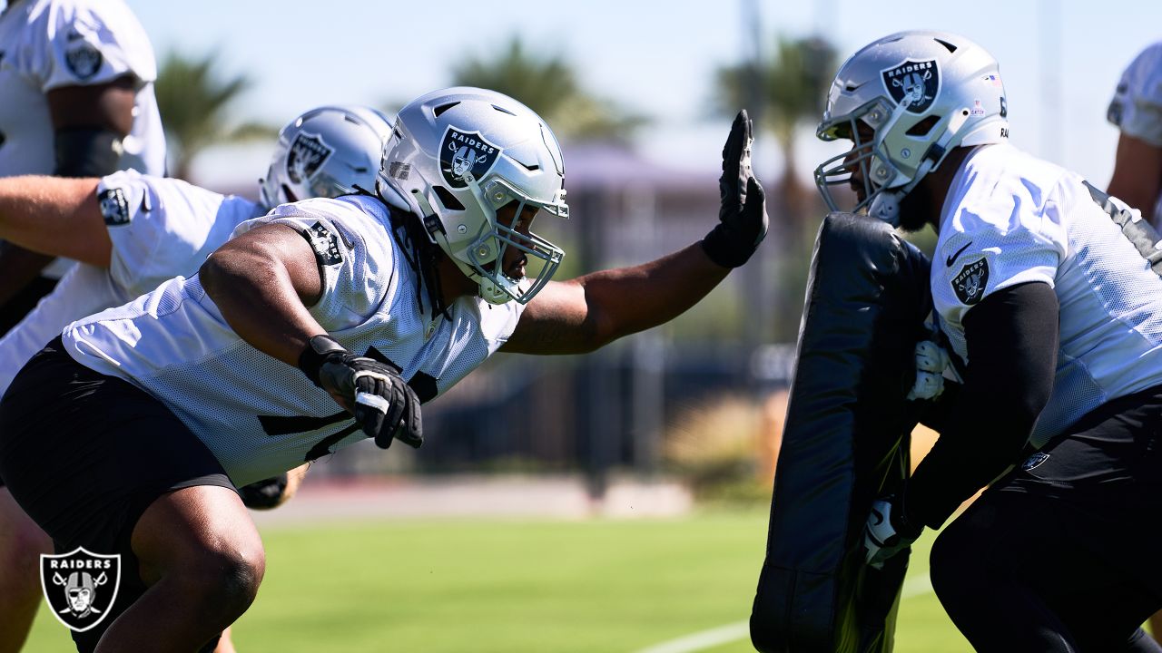 Raiders 2021 Rewind: Alex Leatherwood vs Denver Broncos, Week 16 - Silver  And Black Pride