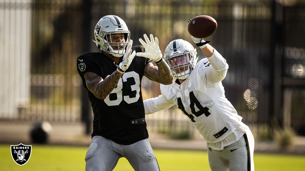 Jason Witten, Nick Kwiatkoski of Raiders meet with media