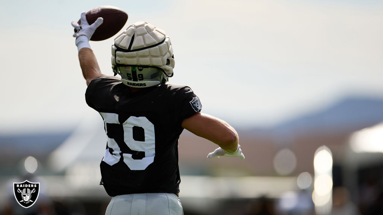 Training Camp Notebook 7/31: Hunter Renfrow, Davante Adams tandem