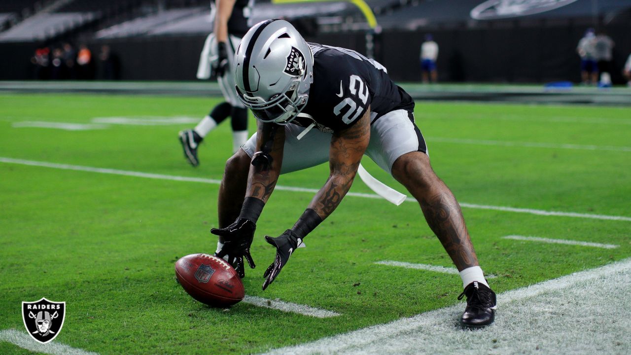 Josh Jacobs wears 'nightmare' Halloween-themed cleats for Raiders