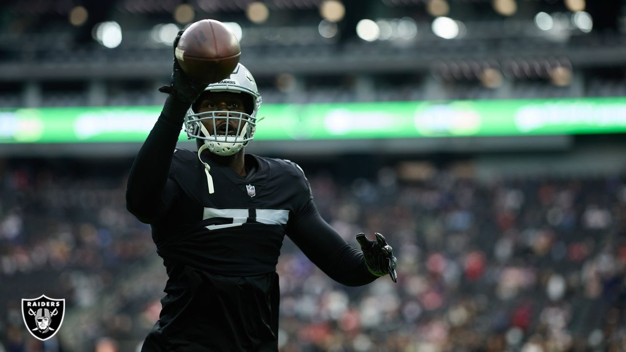 Las Vegas Raiders defensive end Malcolm Koonce (51) plays against the New  England Patriots during an NFL preseason football game, Friday, Aug. 26,  2022, in Las Vegas. (AP Photo/John Locher Stock Photo - Alamy