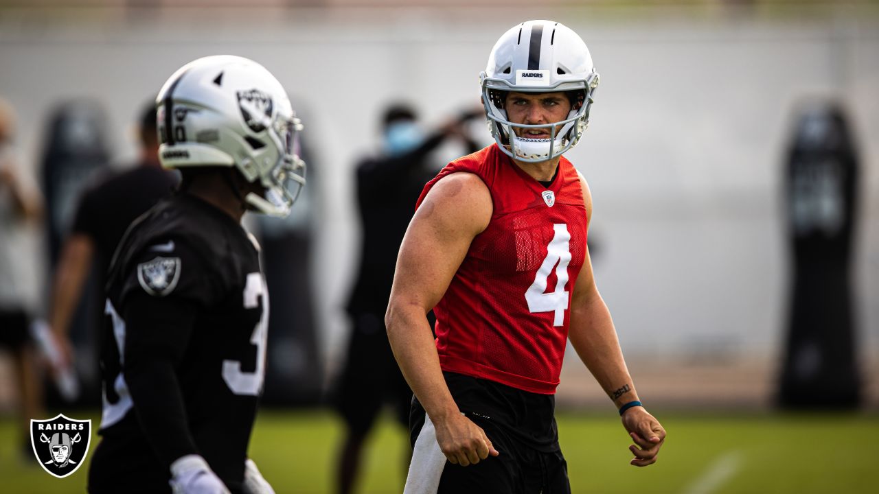 Raiders News 7/28: Clelin Ferrell impresses Derek Carr early into