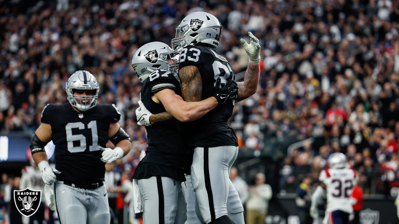 NFL - A New England Patriots vs. The Oakland Raiders AFC Championship Game?  