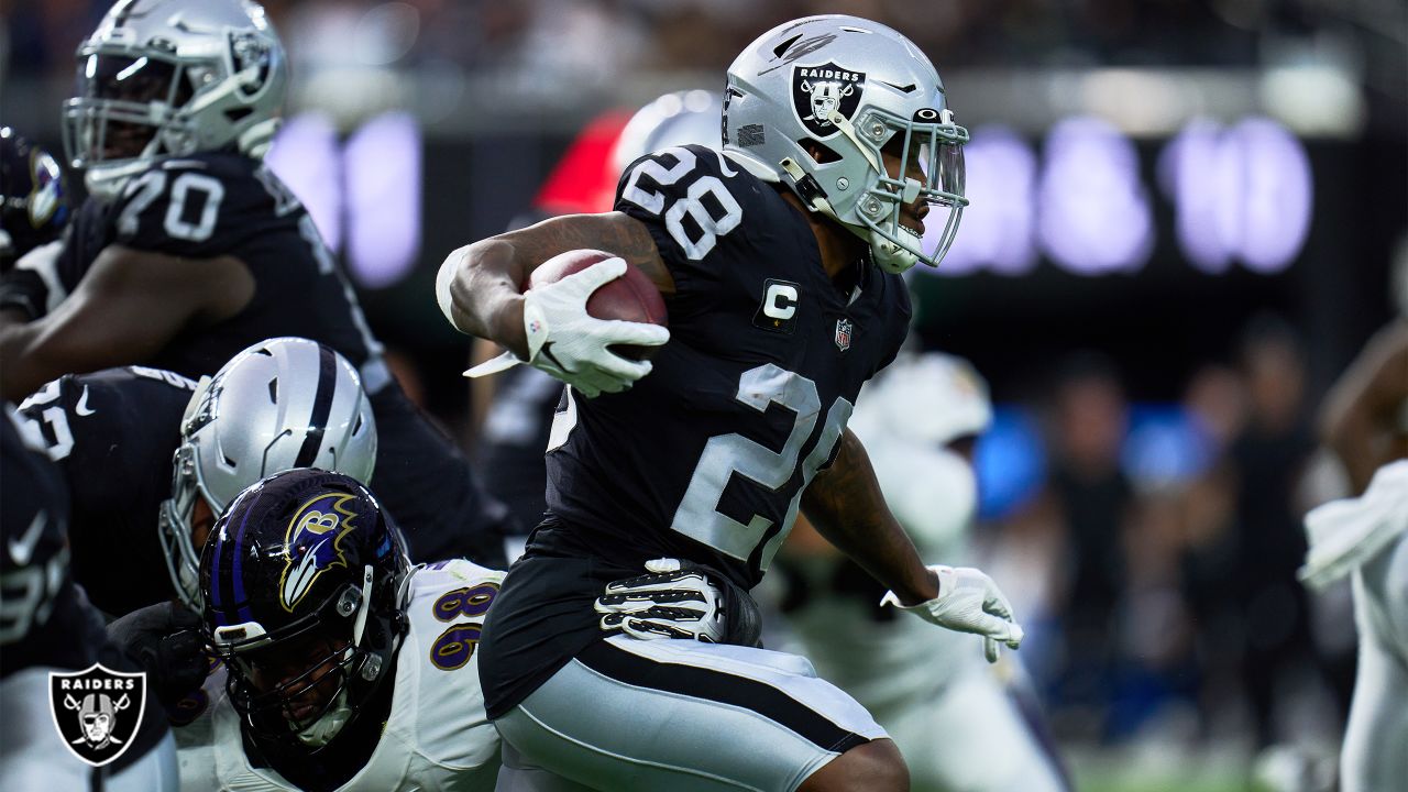 PFF names Las Vegas Raiders DE Maxx Crosby 12th best player in NFL - Sports  Illustrated Las Vegas Raiders News, Analysis and More