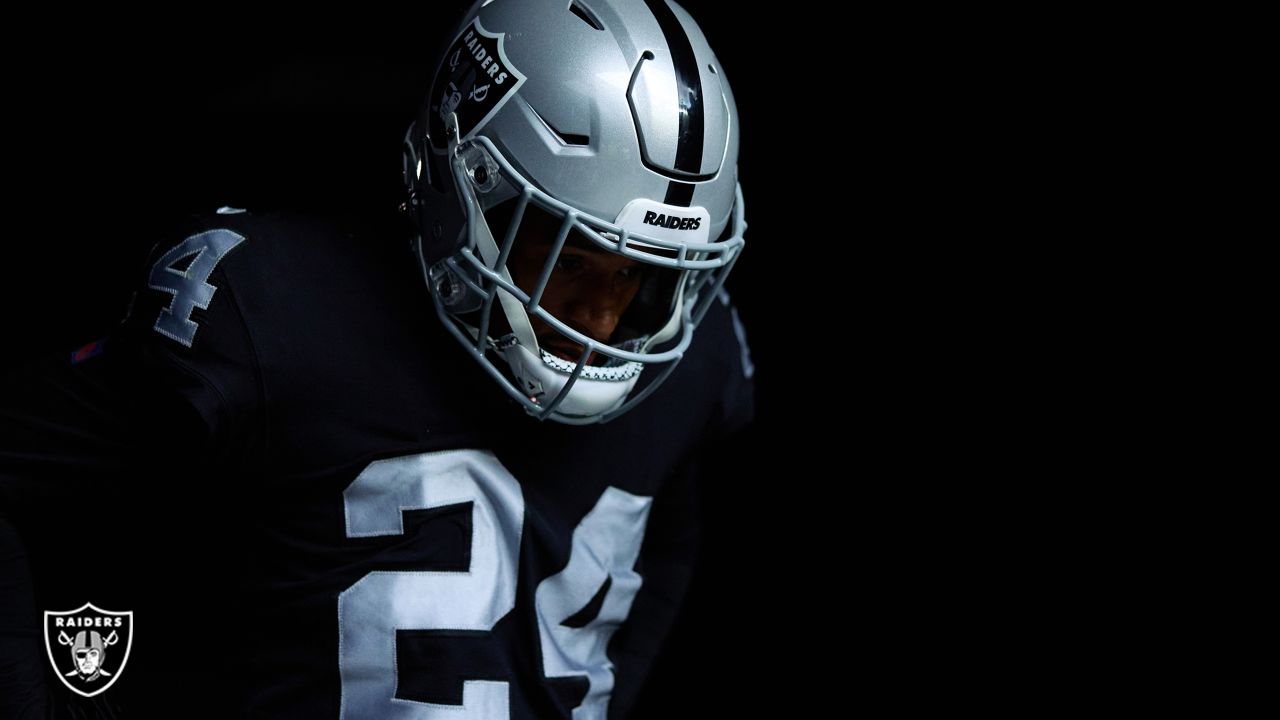 Las Vegas Raiders strong safety Johnathan Abram (24) warms up before the  start of an NFL footba …