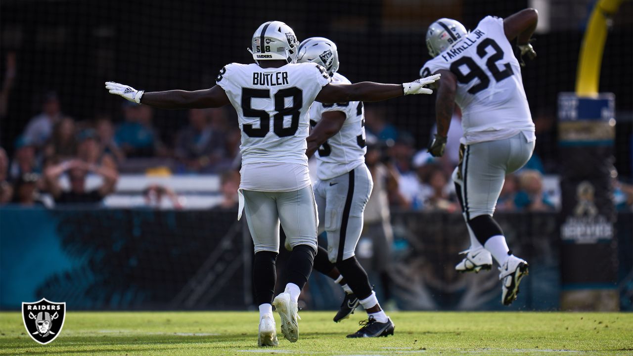 Slumping QBs take spotlight in Raiders-Jaguars battle