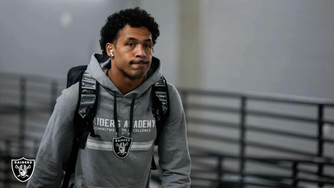 Raiders sign S Matthias Farley off practice squad, cut Isaiah Pola-Mao