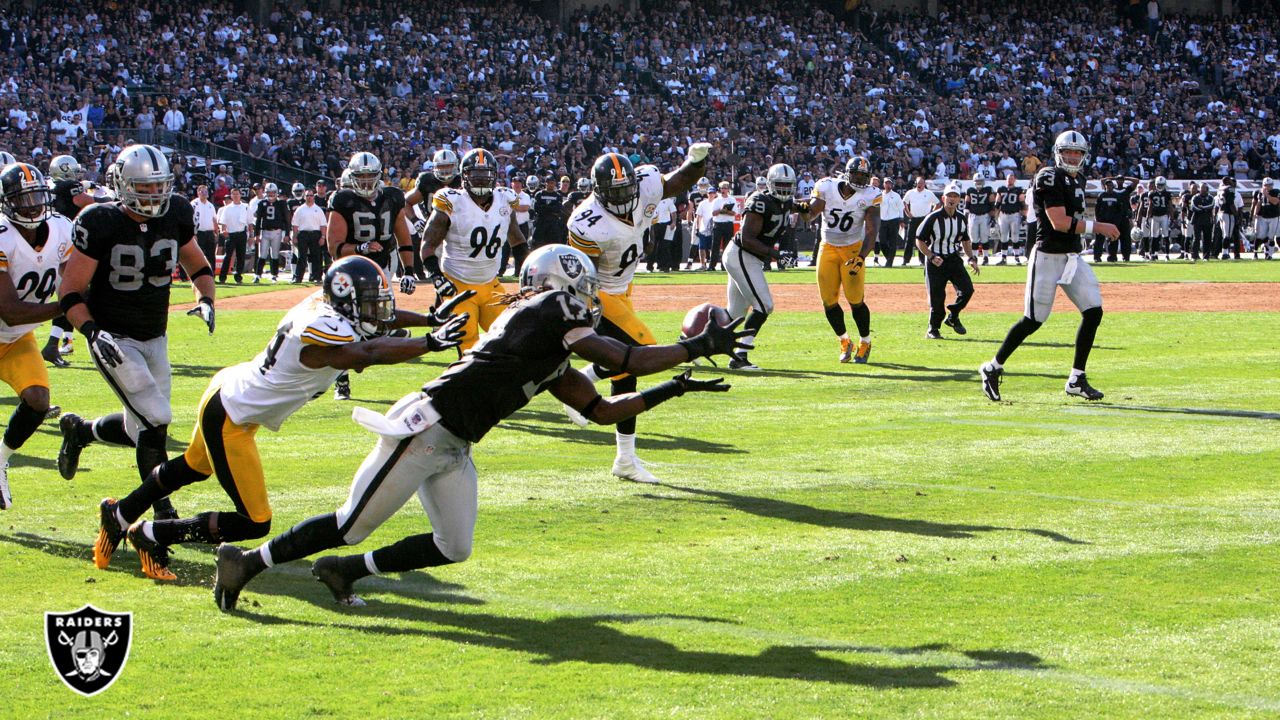 August 26th, 2017:.Oakland Raiders tight end Ryan O'Malley (85) catches a  pass during an NFL football game between the Oakland Raiders and Dallas  Cowboys at AT&T Stadium in Arlington, Texas. .Manny Flores/CSM