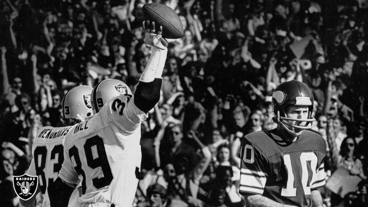 Raiders linebacker Willie Hall (39) celebrates after recovering a fumble during Super Bowl XI against the Minnesota Vikings at the Rose Bowl, Sunday, January 9, 1977. The Raiders won 32-14.