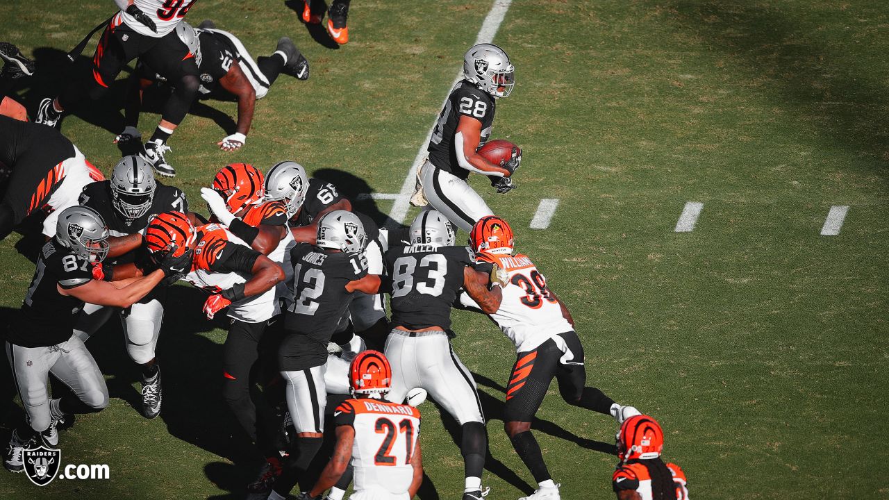 Top Shots: Raiders vs. Bengals - Week 11