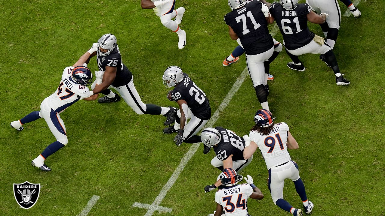 Quick Snap: The Raiders defense has their finest hour of the season against  the Broncos