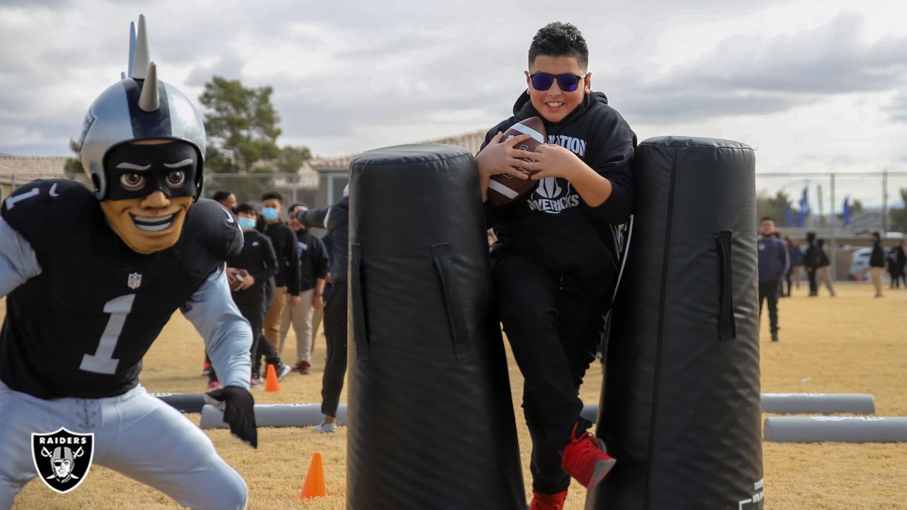 Dave Ziegler details journey from high school guidance counselor to Raiders  general manager on 'Bussin' With the Boys' podcast