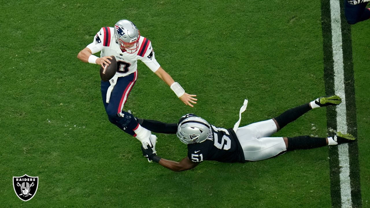 Tennessee Titans tackle Kyle Peko ambushes New England Patriots QB Bailey  Zappe for 6-yard sack