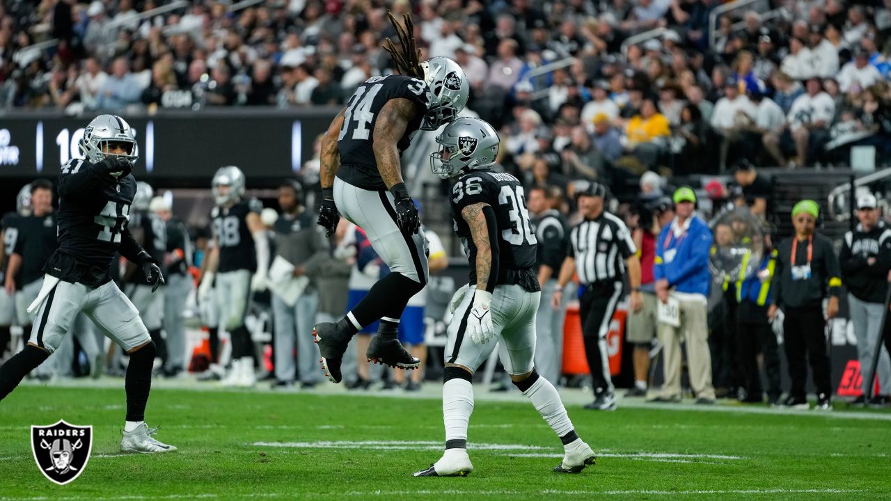 Las Vegas Raiders tight end Jacob Hollister (88) leaves the field after an NFL  football game against the Los Angeles Chargers, Sunday, Dec. 4, 2022, in  Las Vegas. (AP Photo/Rick Scuteri Stock