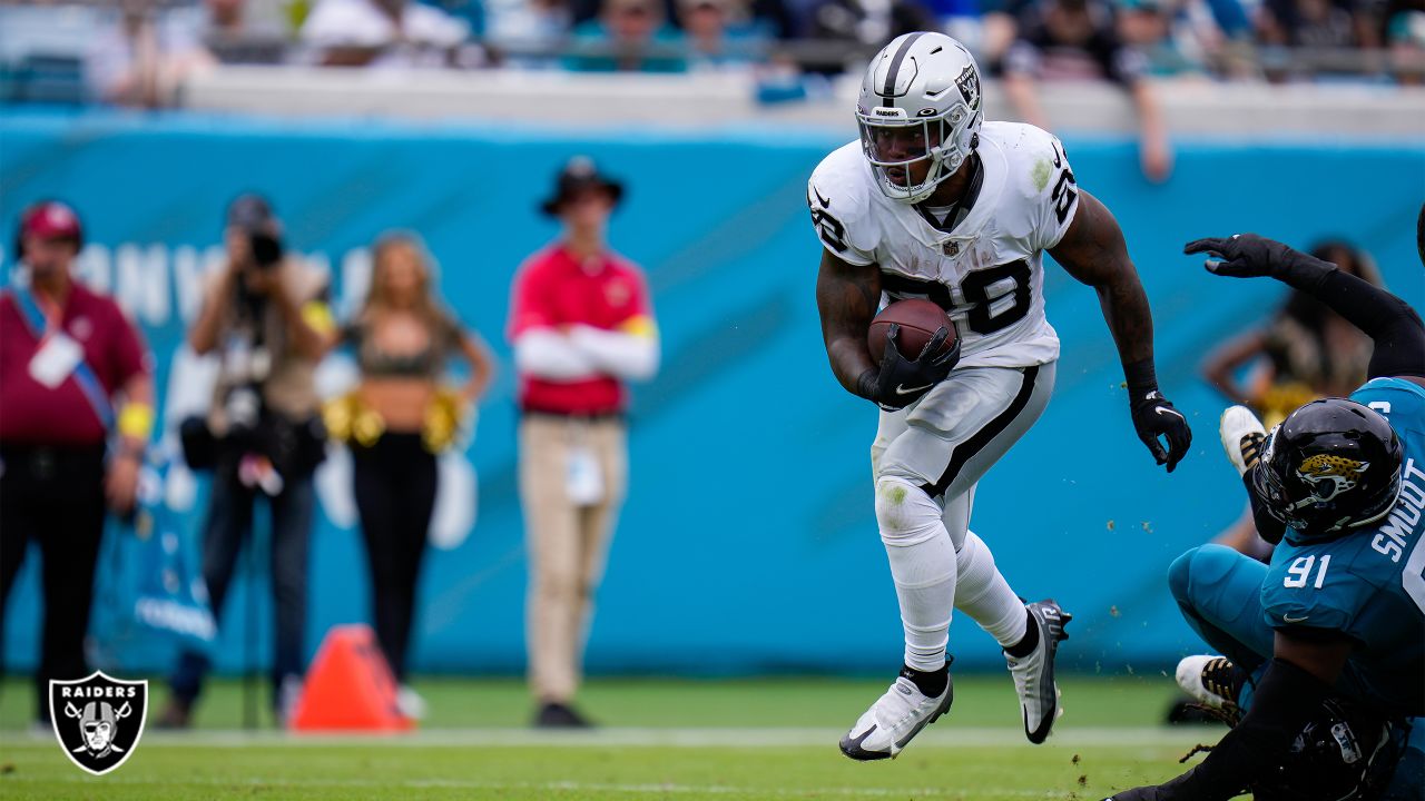 A tale of two halves': Raiders stung again by lack of second-half