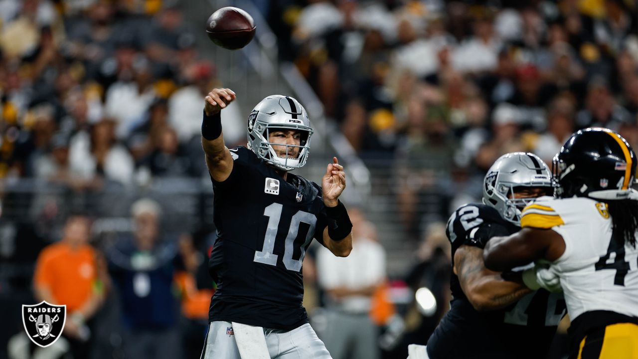 Comeback falls short as Raiders fall to Steelers, 23-18