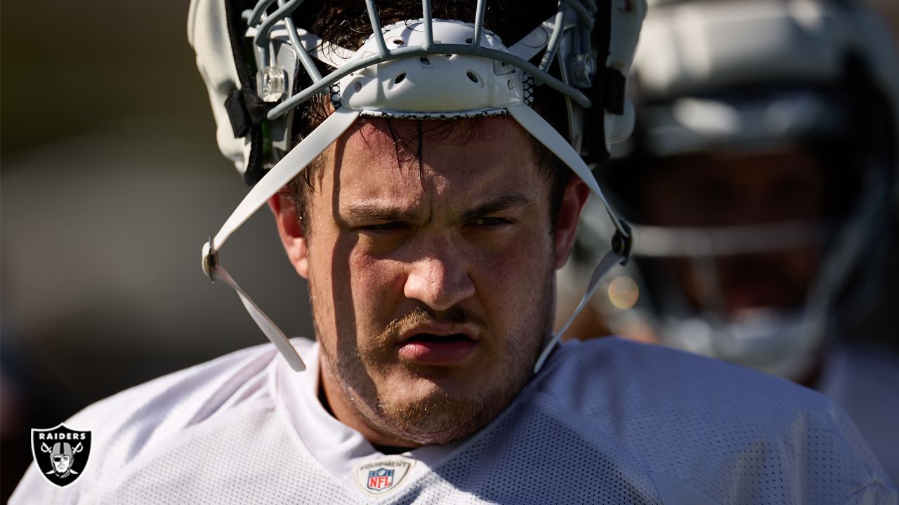 Las Vegas Raiders Helmet Flare